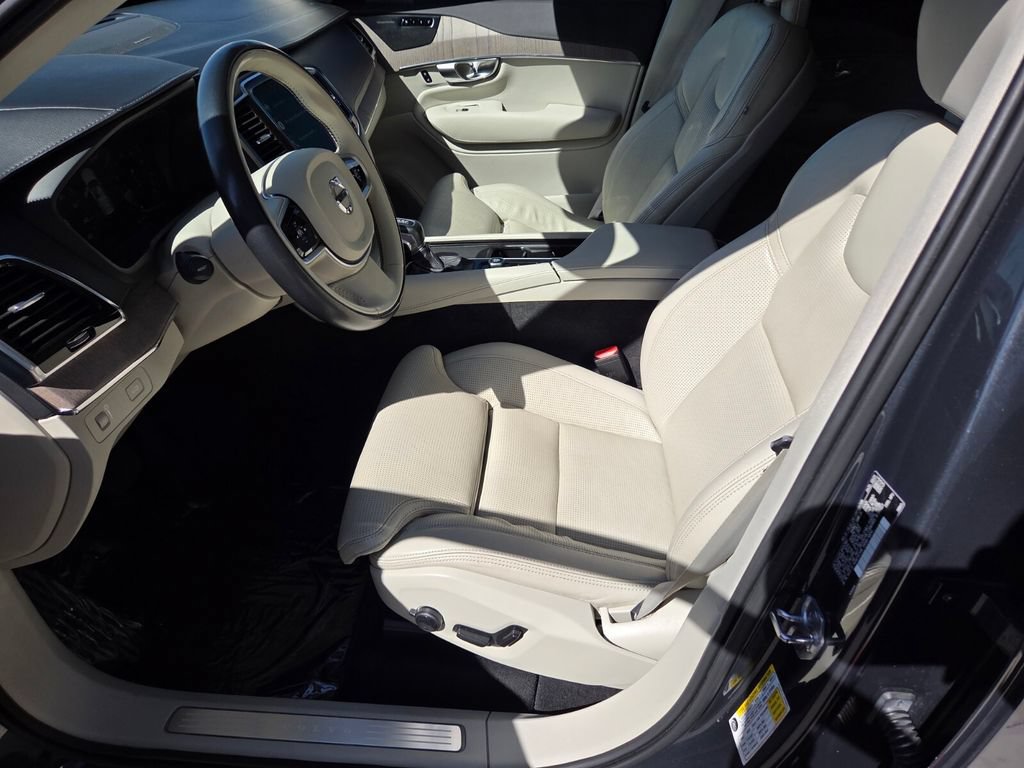 Used 2021 Volvo XC90 T6 Inscription w/ Advanced Package AWD/4WD image 14