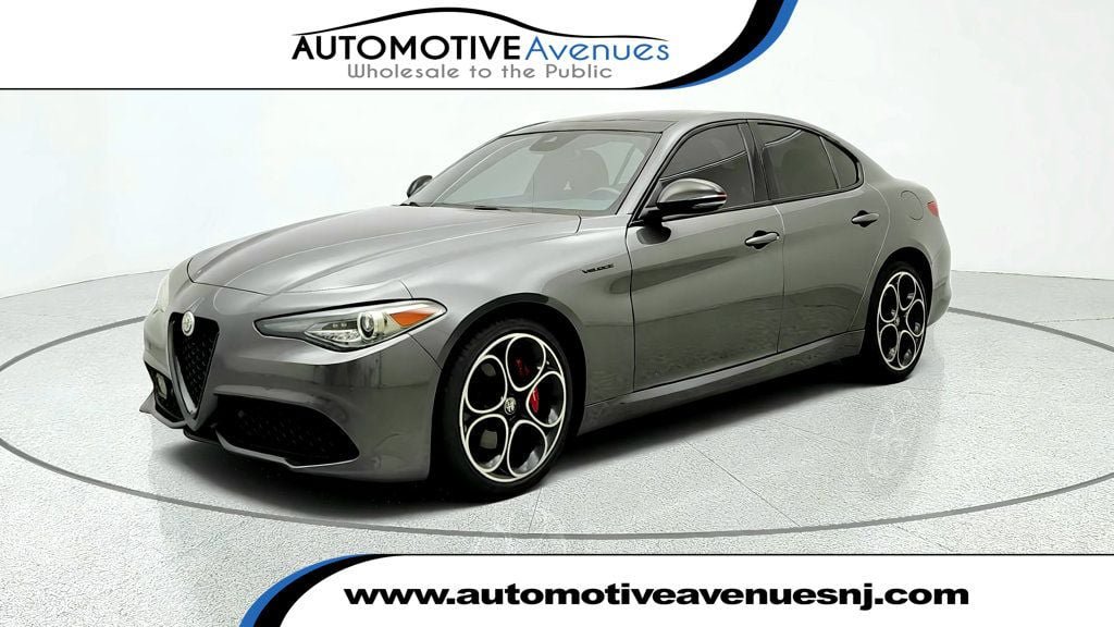Used 2023 Alfa Romeo Giulia Veloce
