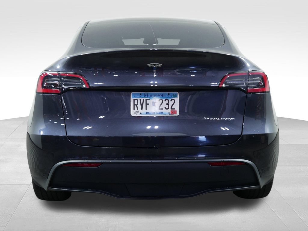 Used 2025 Tesla Model Y Long Range AWD/4WD image 9