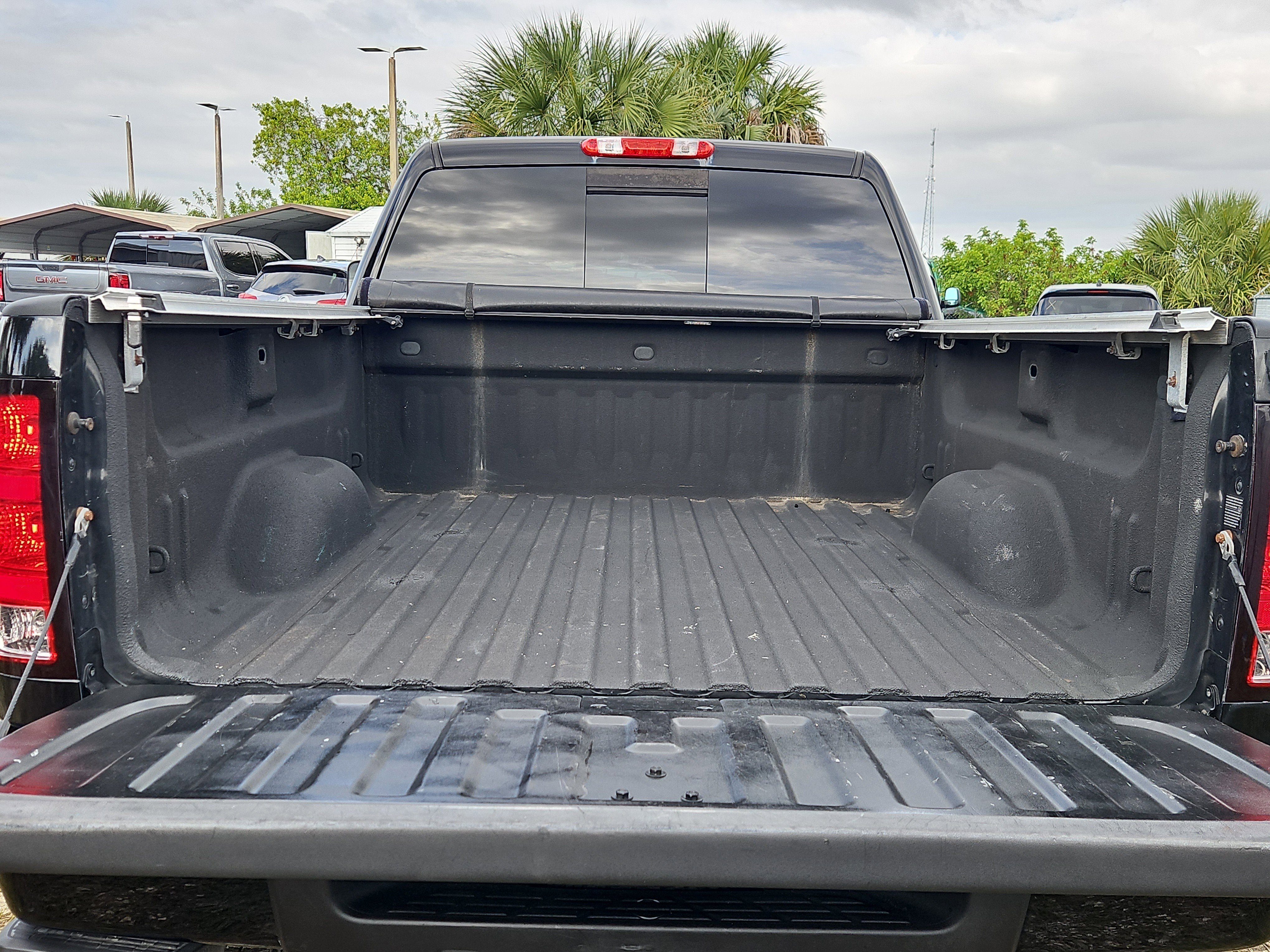 Used 2014 GMC Sierra 2500 Denali image 6