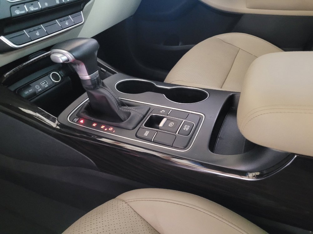 Used 2020 Kia Sorento EX image 26