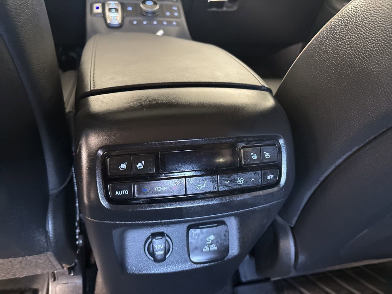 Used 2023 Hyundai Palisade Limited w/ Cargo Package image 25