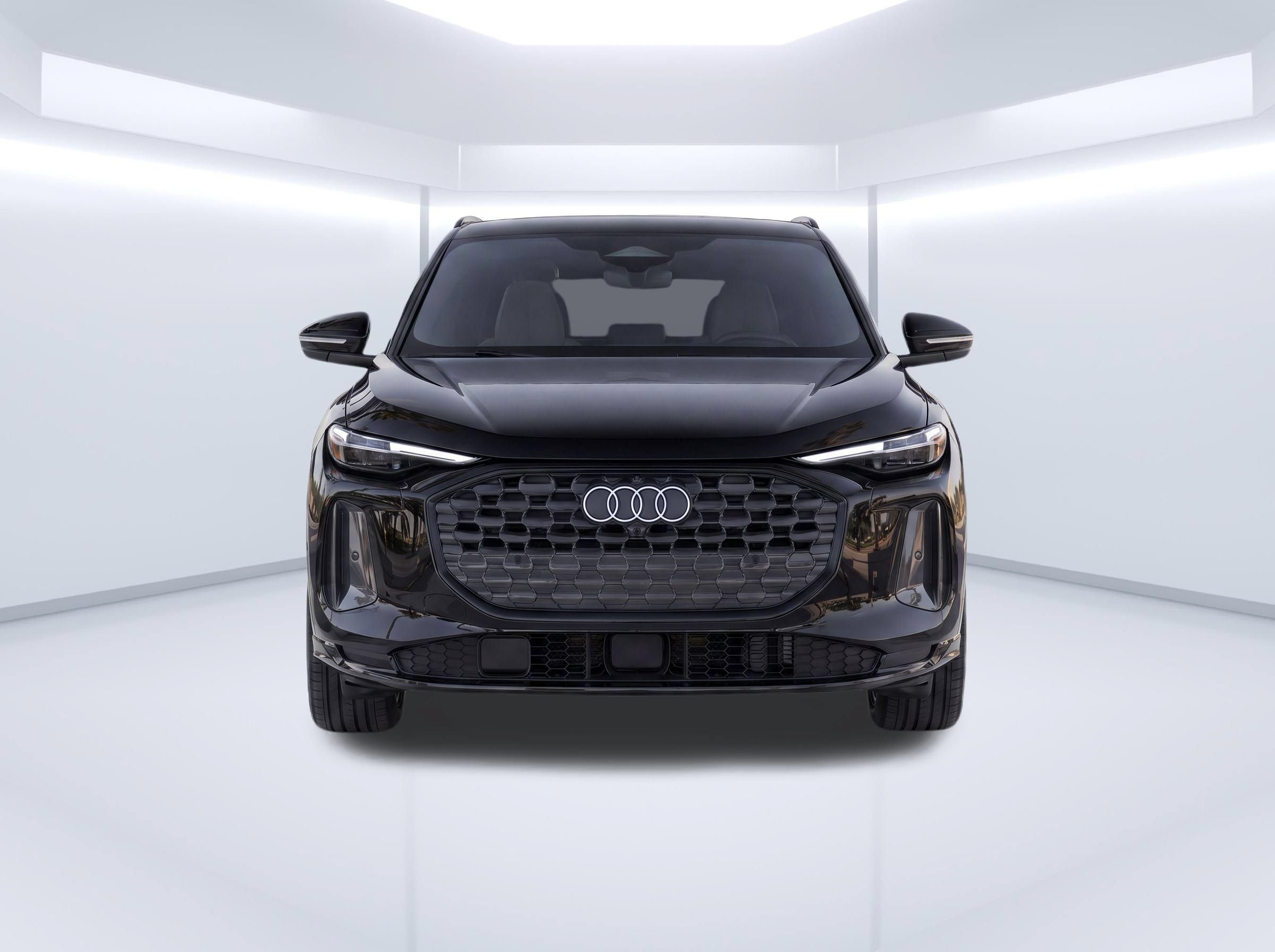 Certified 2025 Audi Q5 Premium Plus w/ Premium Plus AWD/4WD image 5