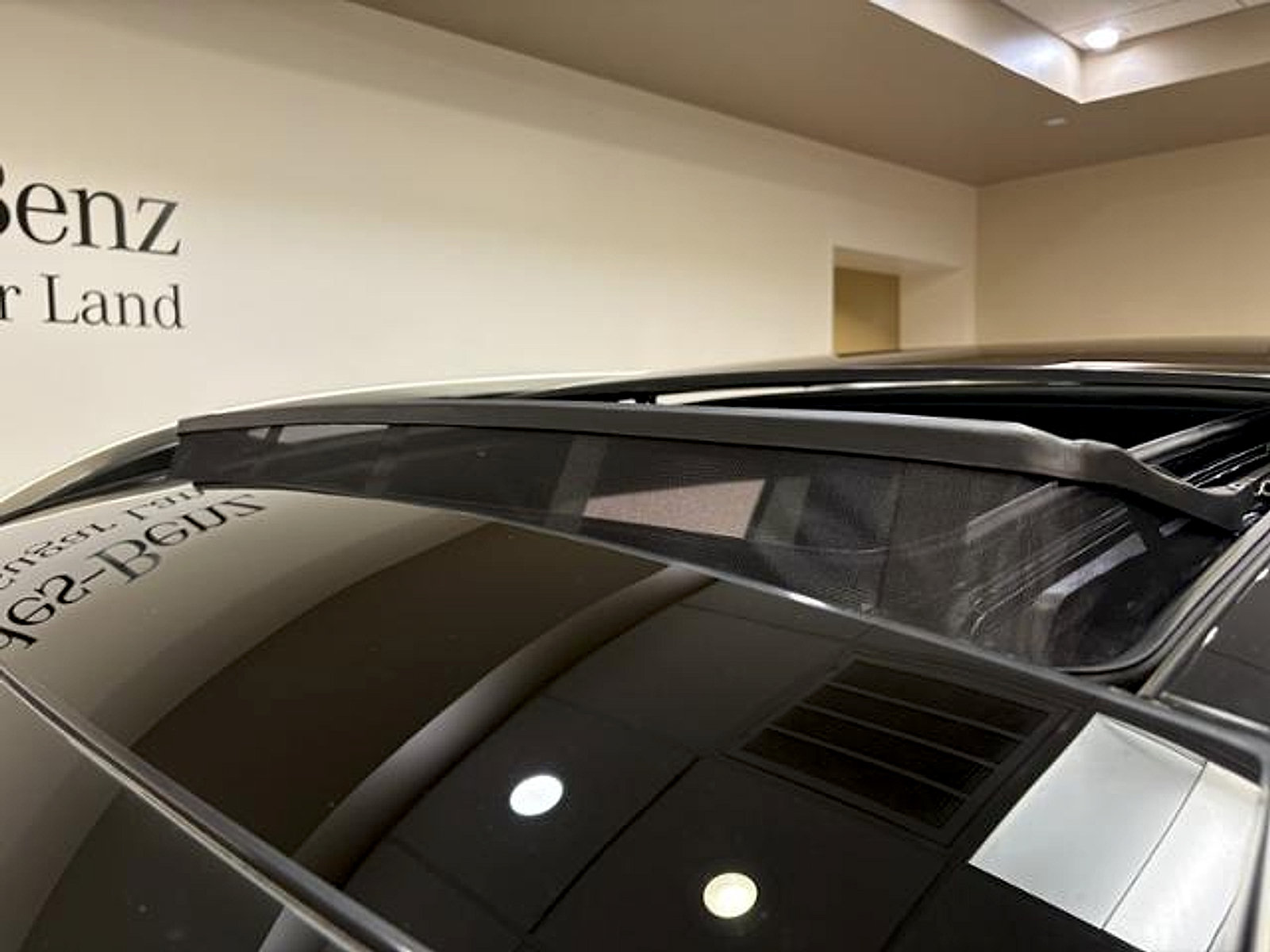 New 2026 Mercedes-Benz GLB 250 image 9