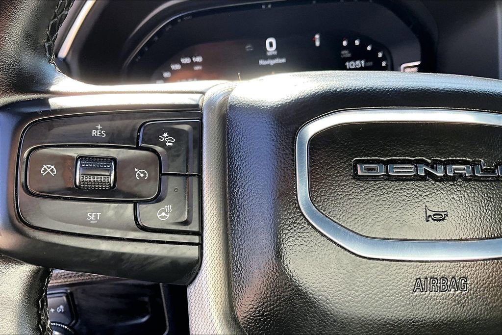 Used 2024 GMC Yukon Denali image 26