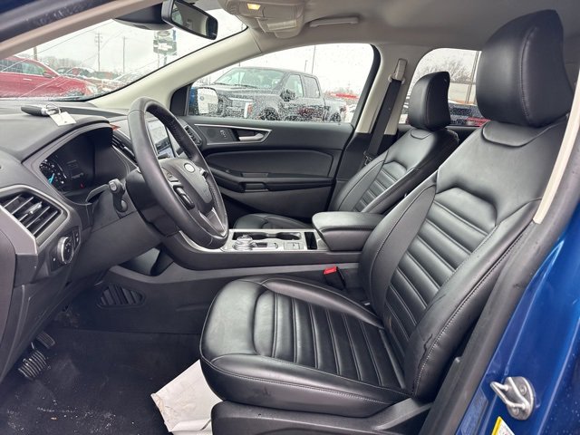 Used 2024 Ford Edge SEL w/ Convenience Package image 9