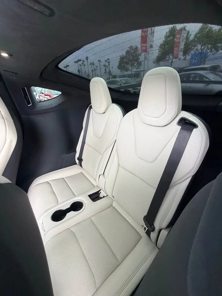 Used 2026 Tesla Model X Plaid AWD/4WD image 12
