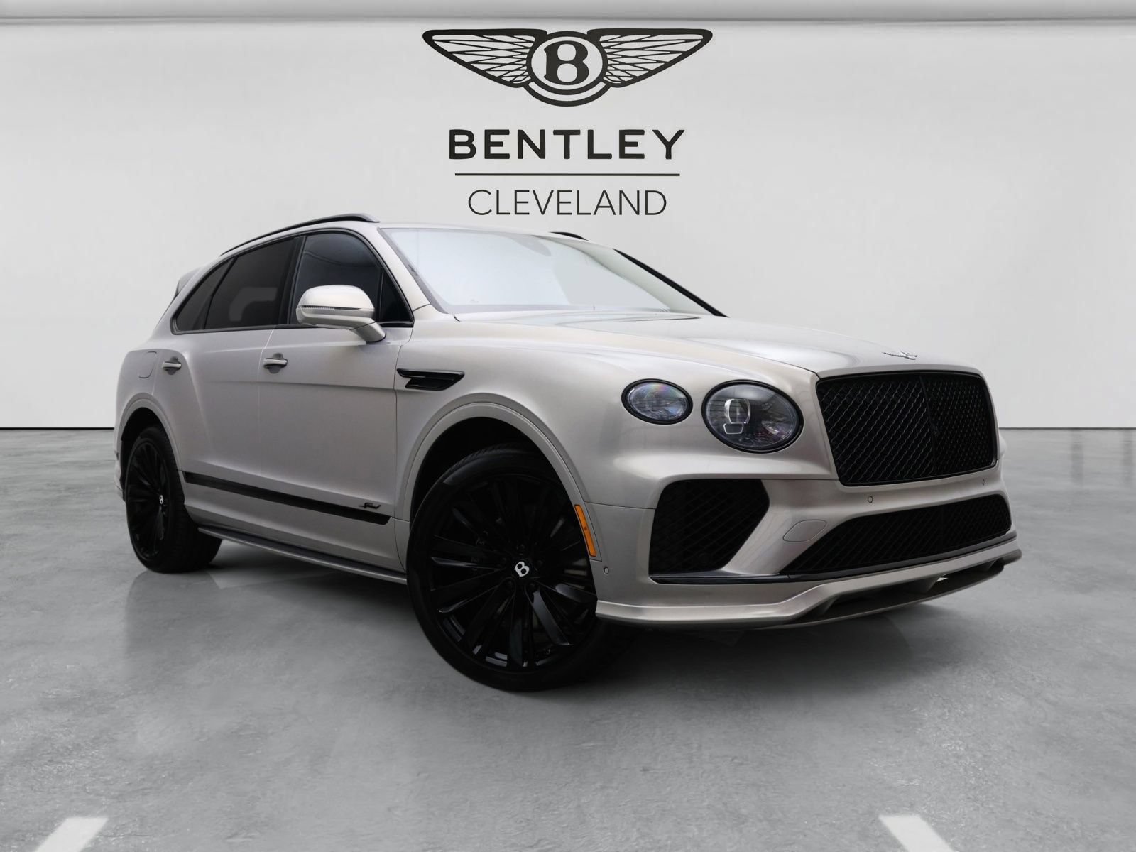 Used 2021 Bentley Bentayga Speed AWD/4WD image 1