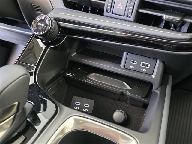 New 2026 Lexus NX 350 AWD image 21