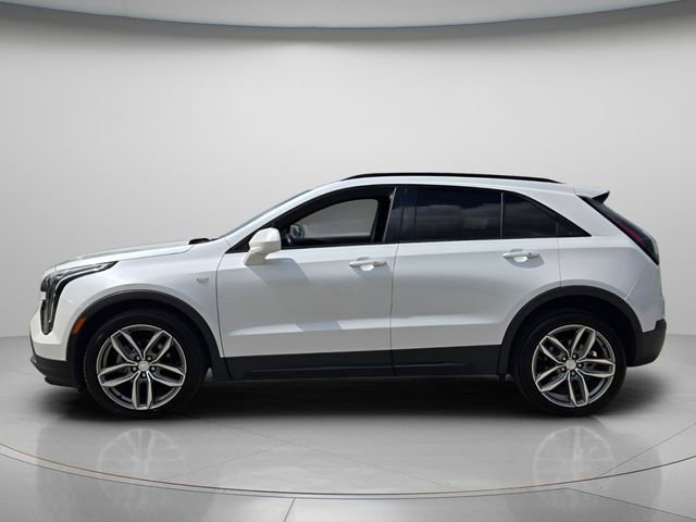 Used 2020 Cadillac XT4 Sport w/ Driver Awareness Package FWD image 3