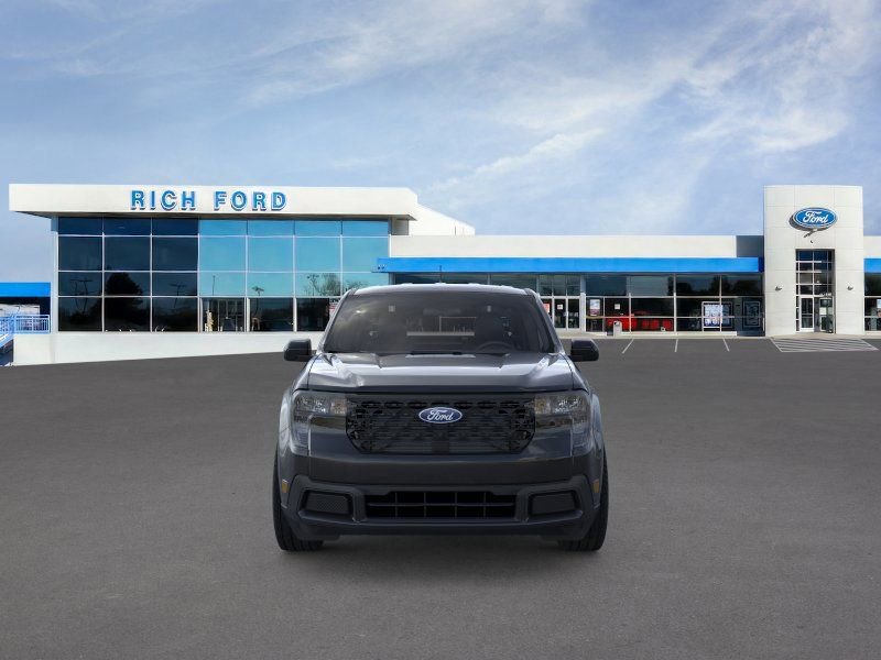 New 2025 Ford Maverick XLT w/ XLT Luxury Package FWD image 6