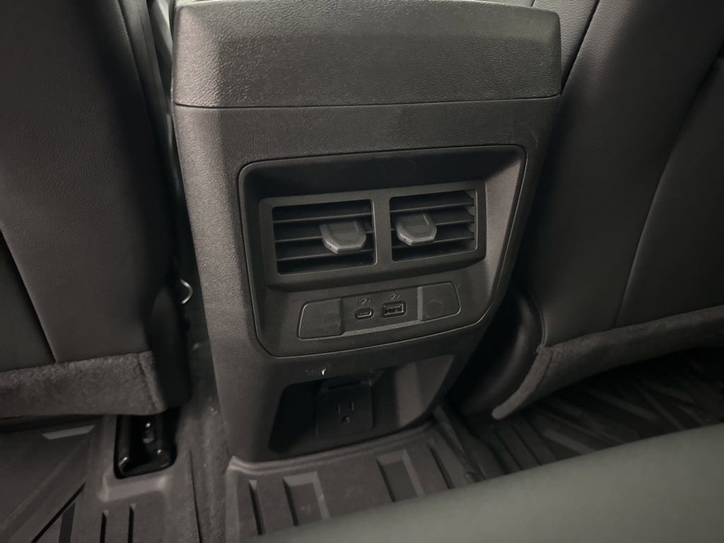 New 2025 GMC Canyon Elevation w/ Convenience Package image 50