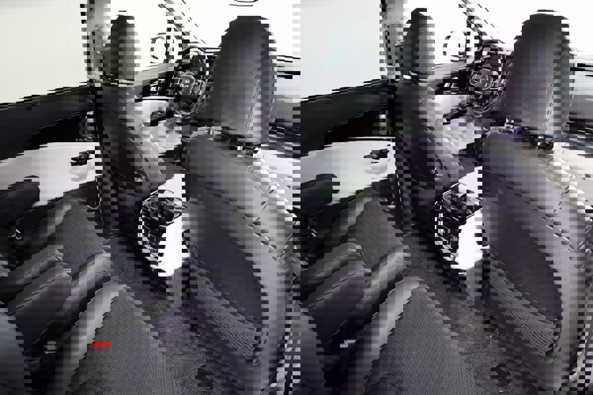 Used 2024 Kia Carnival SX Prestige image 41