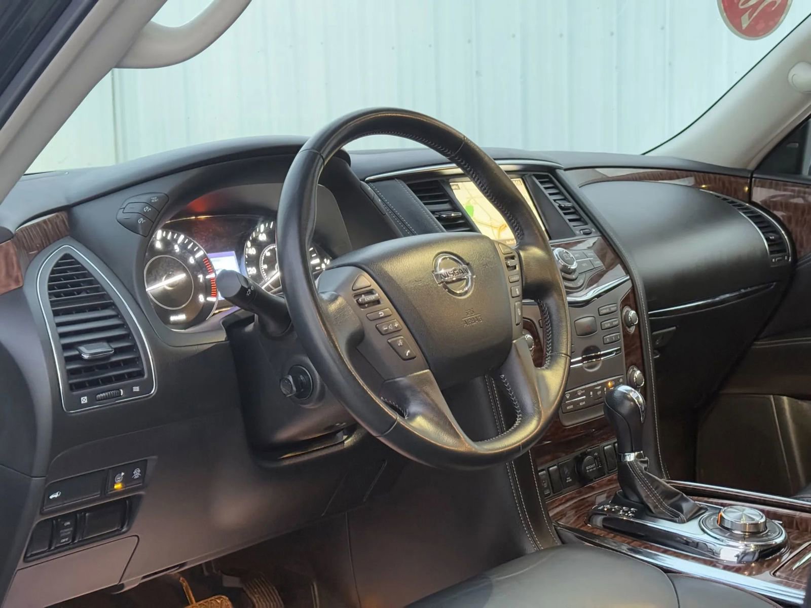 Used 2020 Nissan Armada SL w/ Premium Package image 10