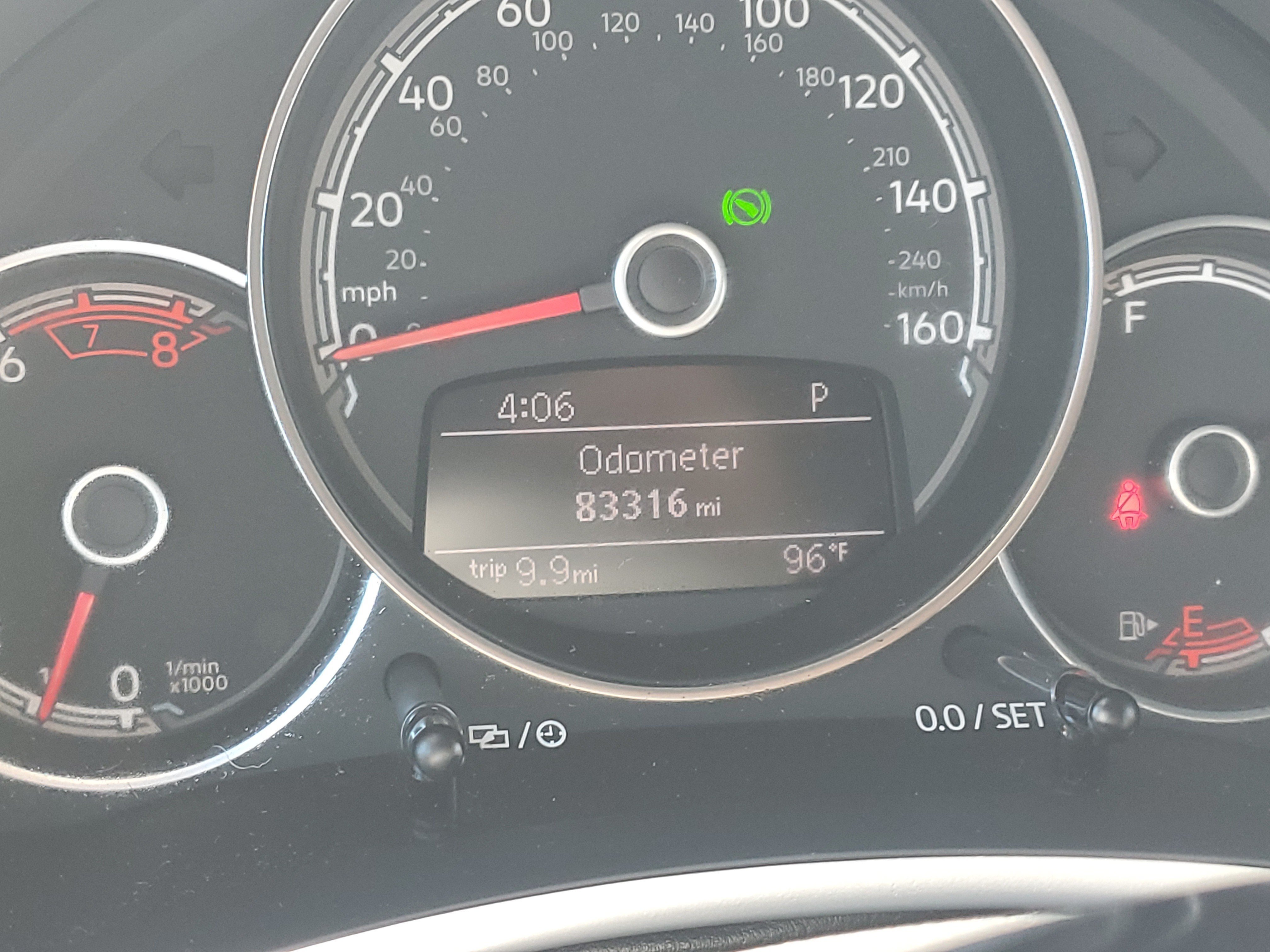 Used 2019 Volkswagen Beetle 2.0T SE FWD image 21