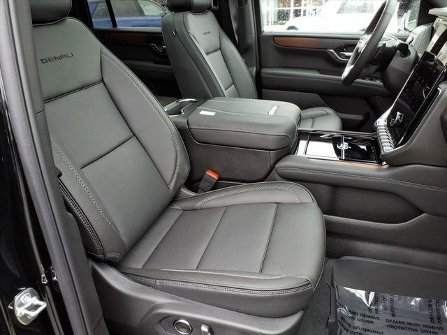 New 2026 GMC Yukon XL Denali w/ Sun & Power Step Package image 26
