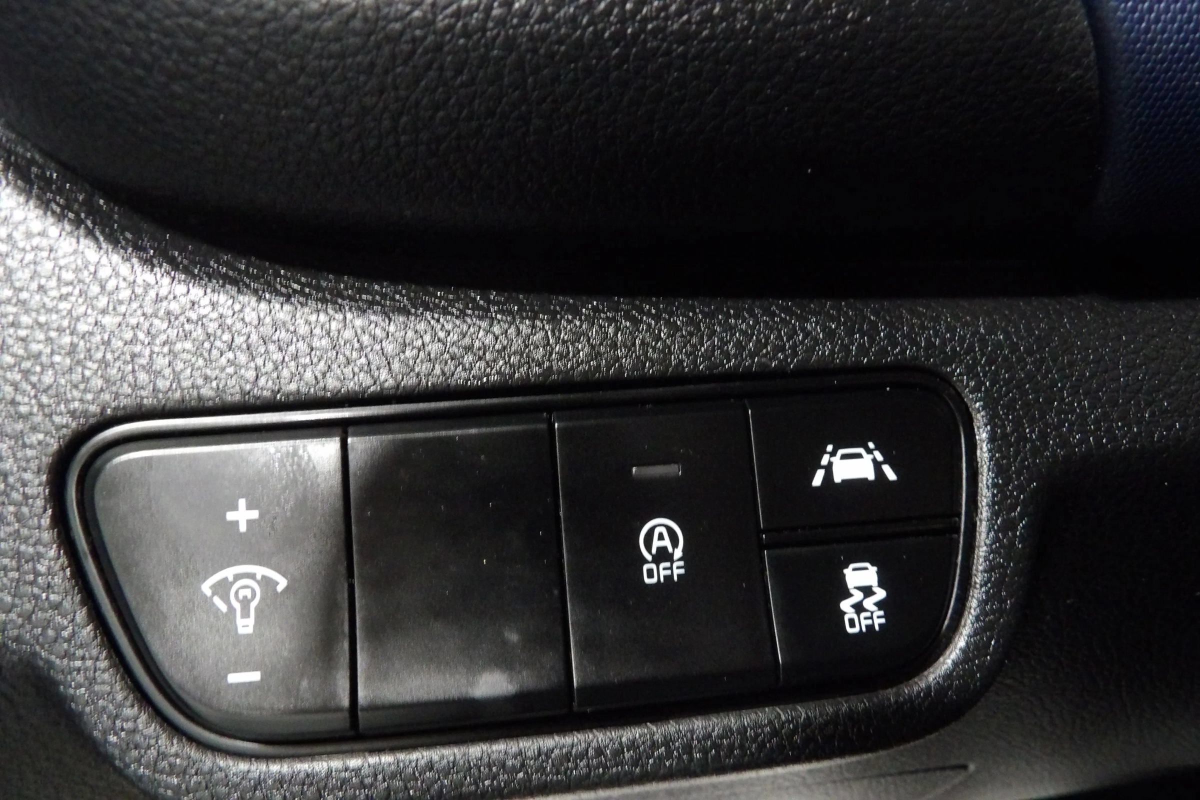 Used 2023 Kia Seltos S AWD/4WD image 28