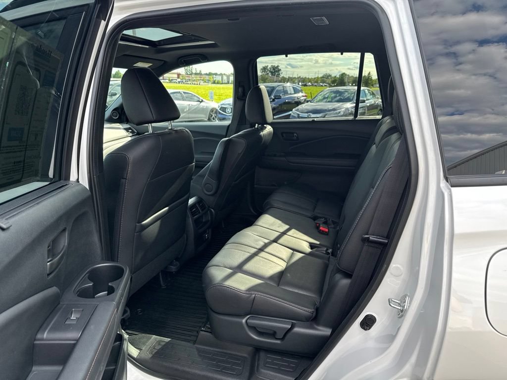Certified 2023 Honda Passport TrailSport image 35