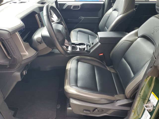 Used 2025 Ford Bronco Outer Banks AWD/4WD image 23