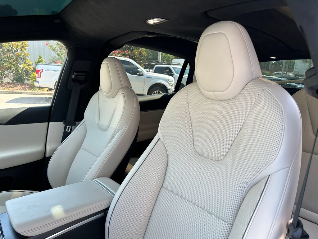 Used 2022 Tesla Model X Plaid AWD/4WD image 13