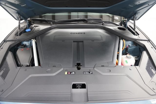 New 2027 Genesis Electrified GV70 Advance AWD/4WD image 6