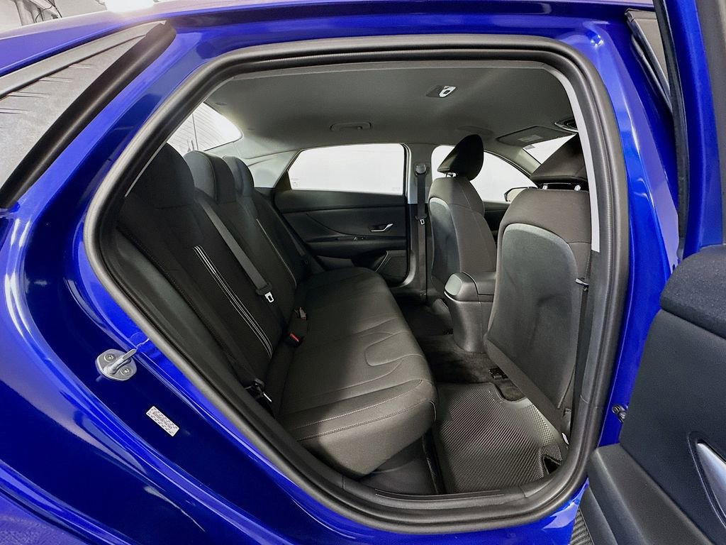 Certified 2023 Hyundai Elantra Blue image 26