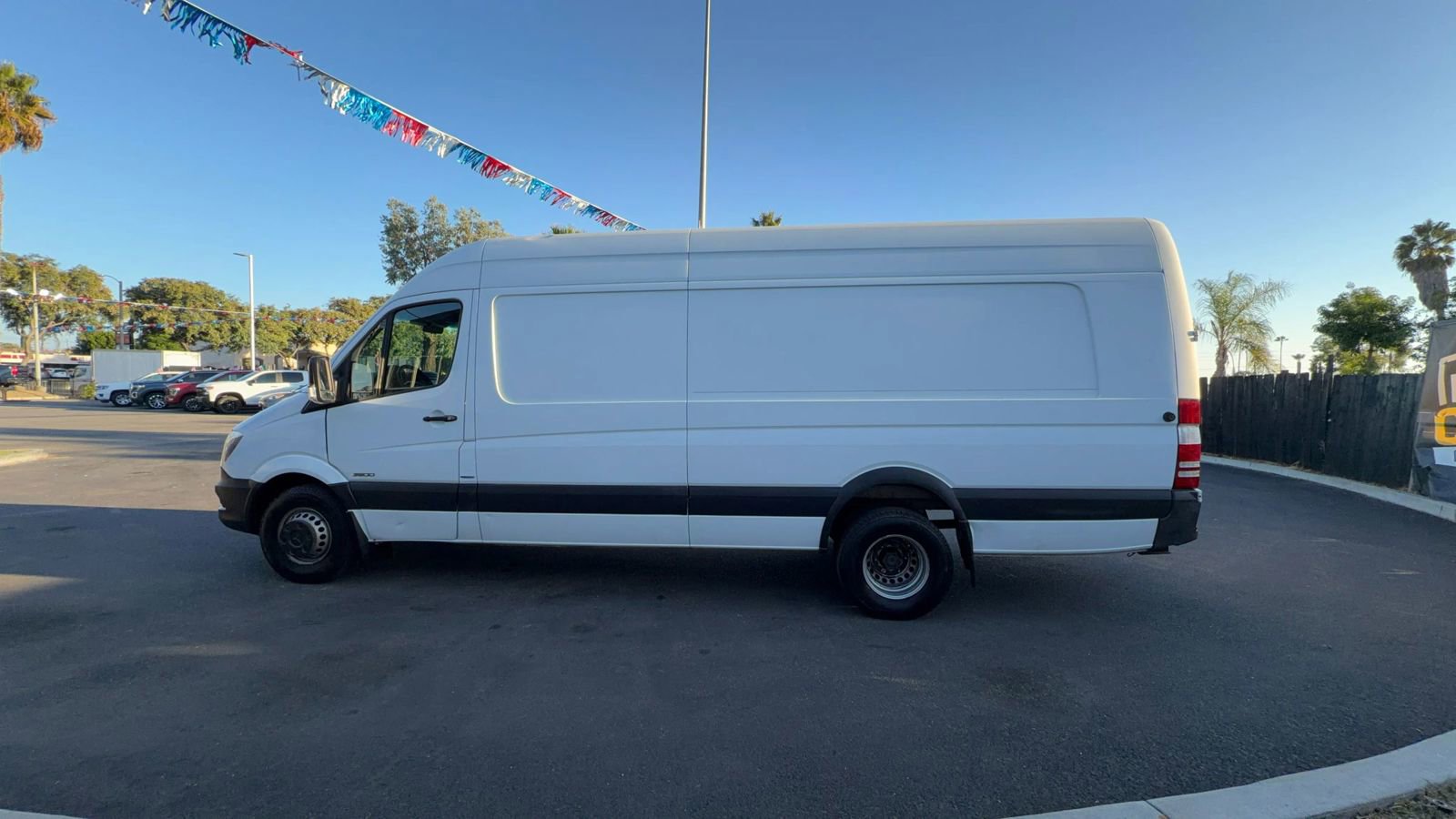 Used 2015 Mercedes-Benz Sprinter 3500 image 5