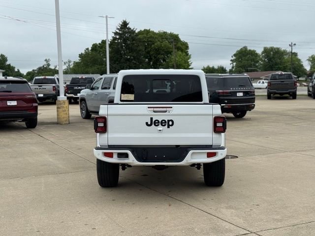 Used 2023 Jeep Gladiator Overland image 6