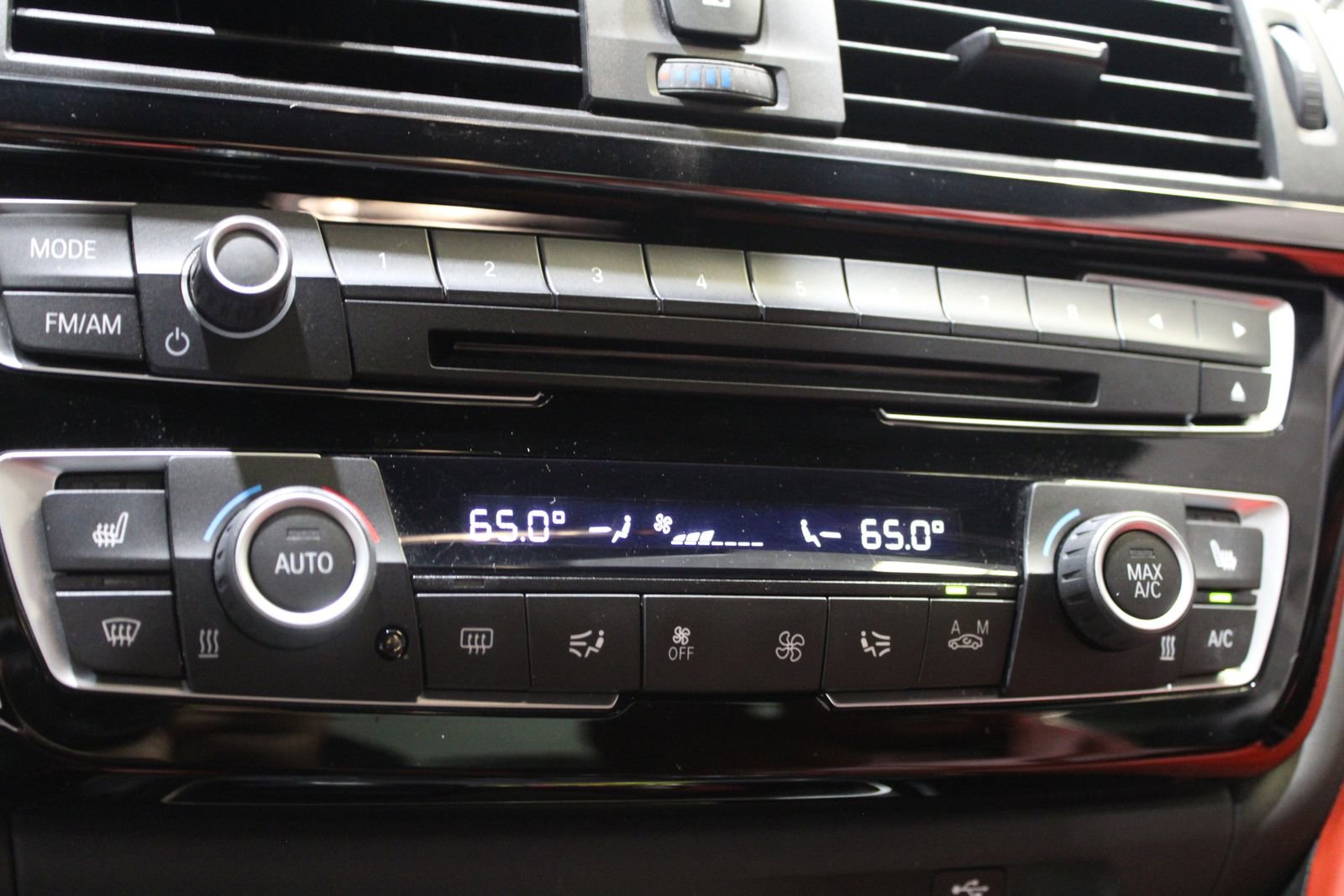 Used 2019 BMW M4 Convertible w/ Executive Package image 32