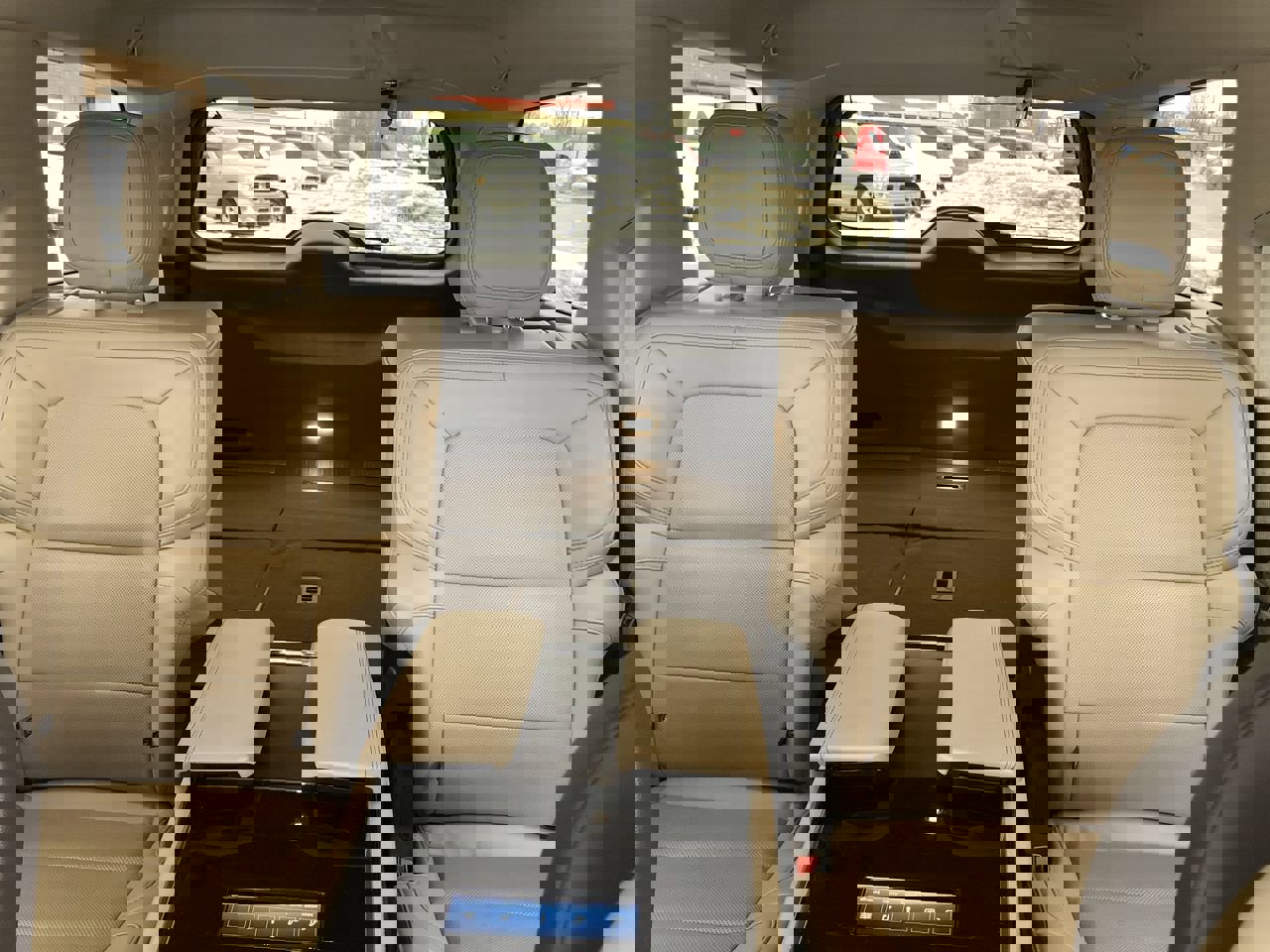 Used 2024 Lincoln Navigator Reserve image 10