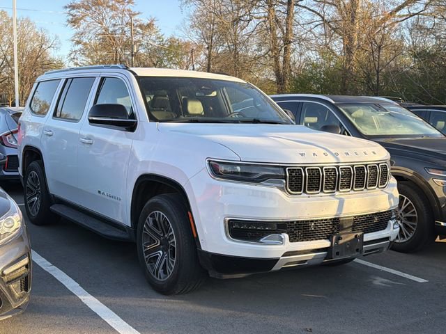 Used 2024 Jeep Wagoneer Series II w/ Flexible Seating Group image 2