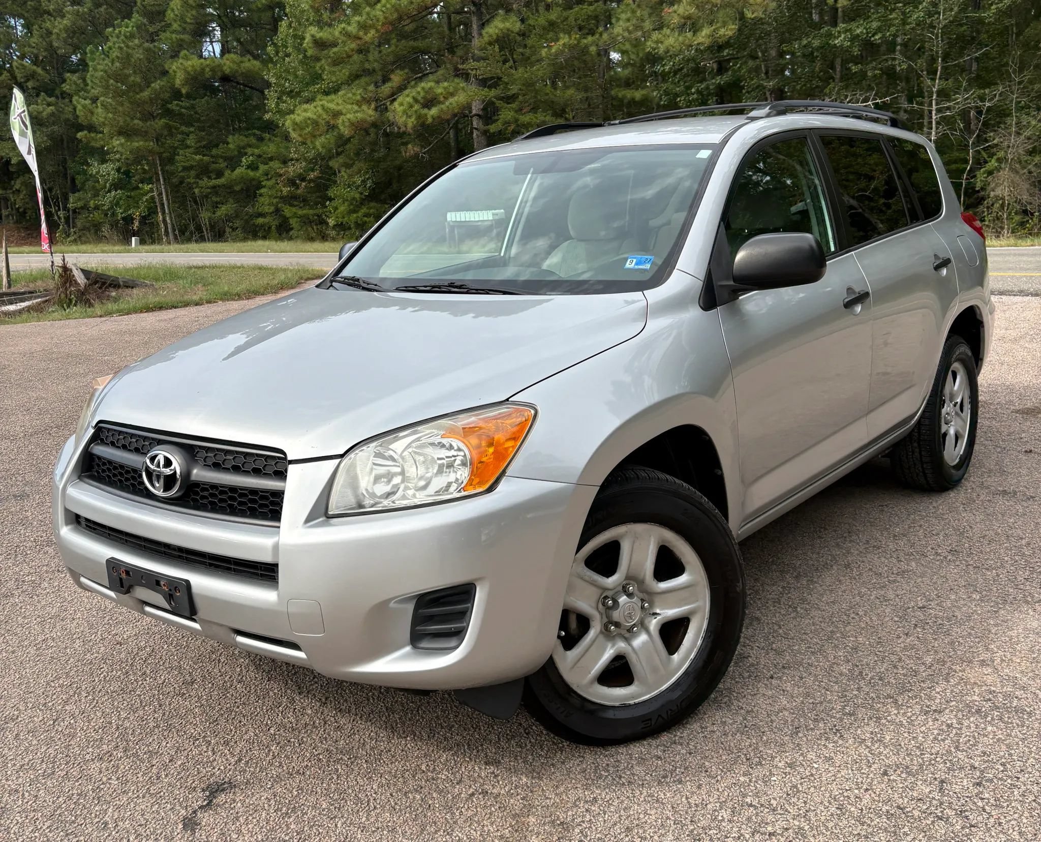 Used 2010 Toyota RAV4 4WD w/ Base L4 Extra Value Pkg image 2