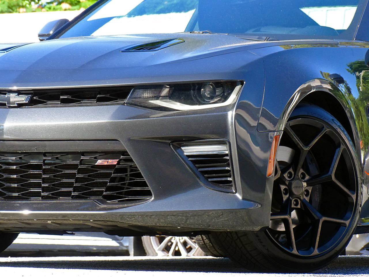 Used 2016 Chevrolet Camaro SS RWD image 6