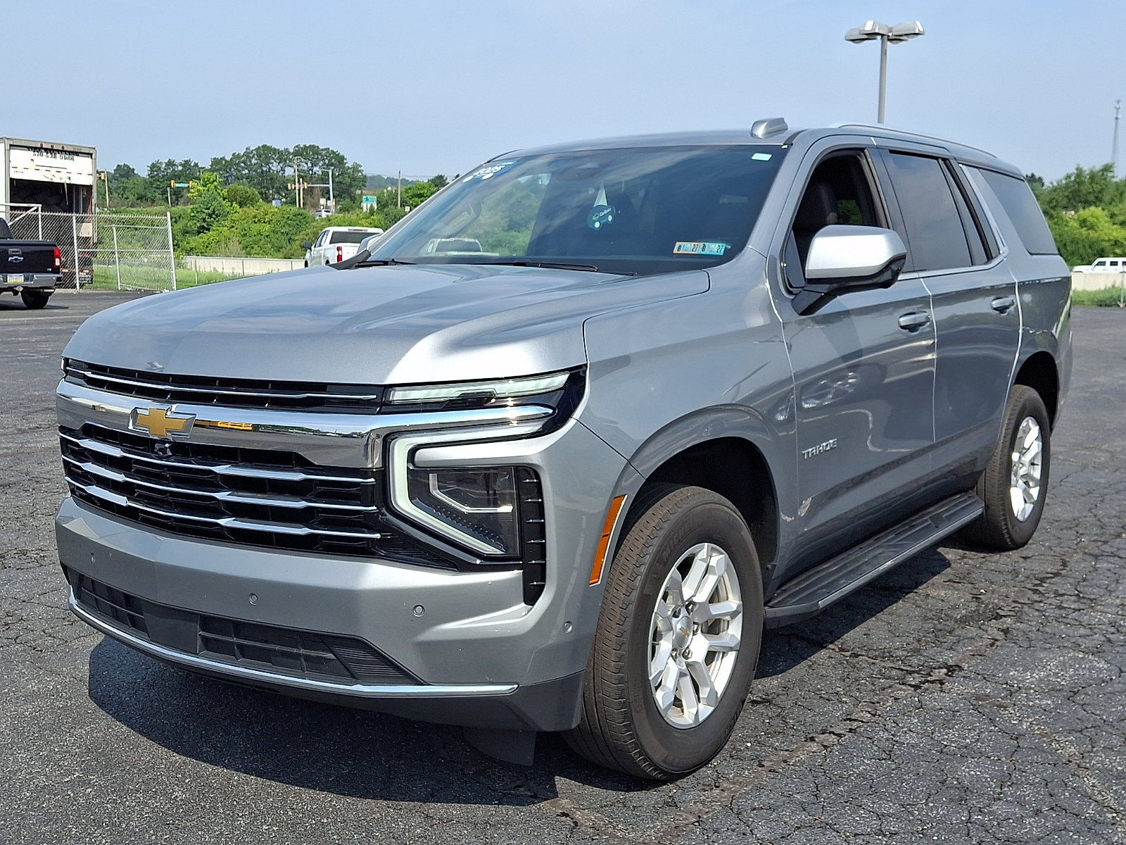 Certified 2025 Chevrolet Tahoe LT AWD/4WD image 3