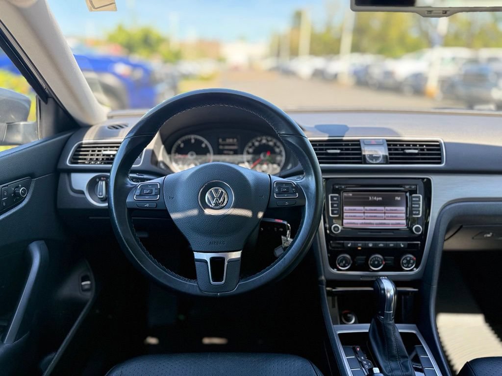 Used 2014 Volkswagen Passat TDI SE FWD image 24