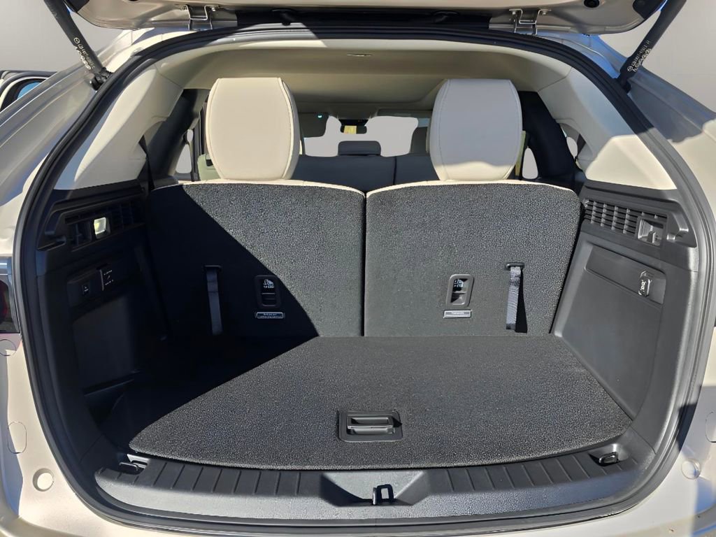 New 2025 MAZDA CX-90 Plug-In Hybrid w/Premium Sport image 30