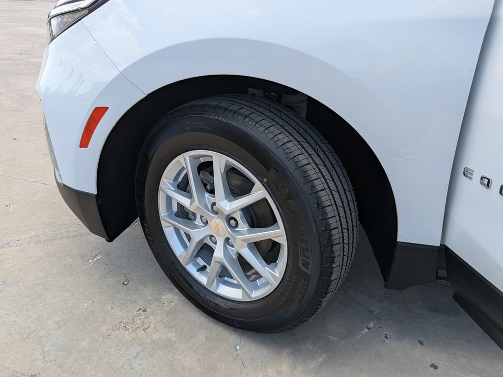 Used 2024 Chevrolet Equinox LT FWD image 37