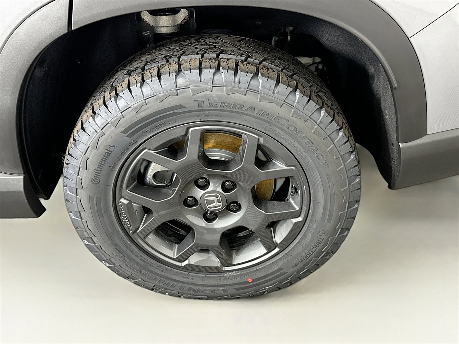 Used 2025 Honda Pilot TrailSport image 8