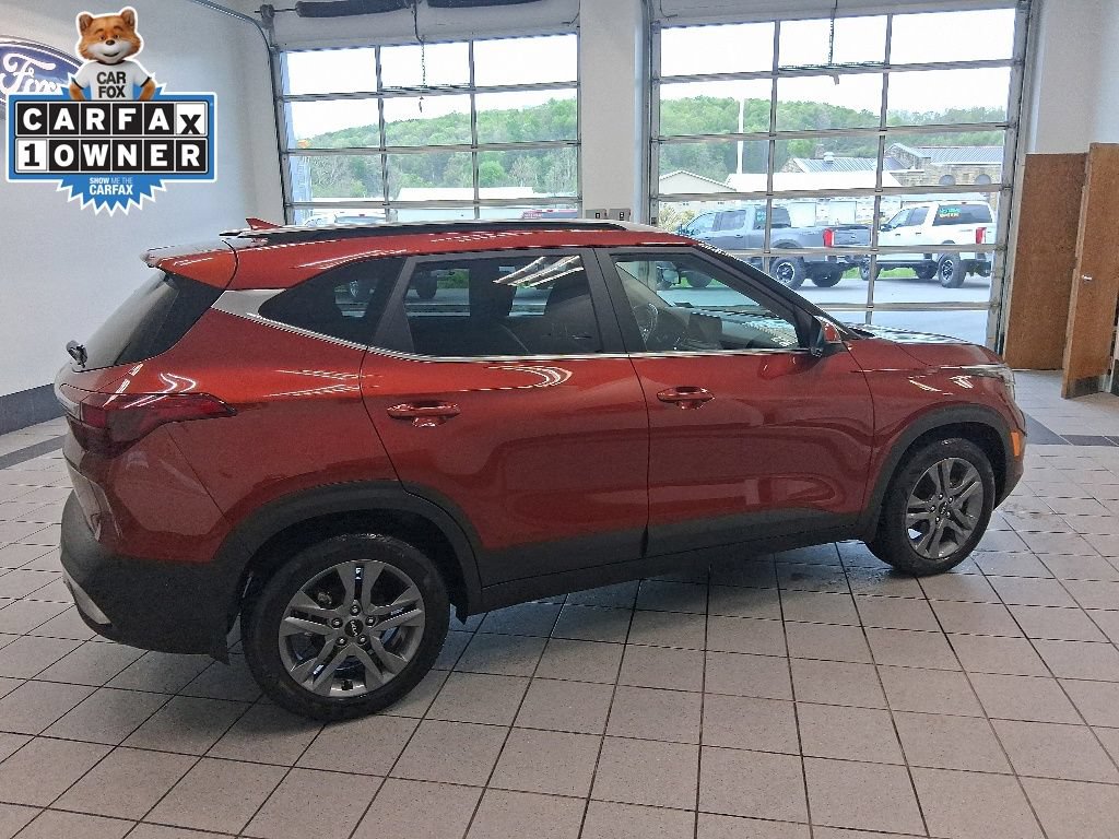 Used 2023 Kia Seltos S w/ Navigation Package FWD image 20