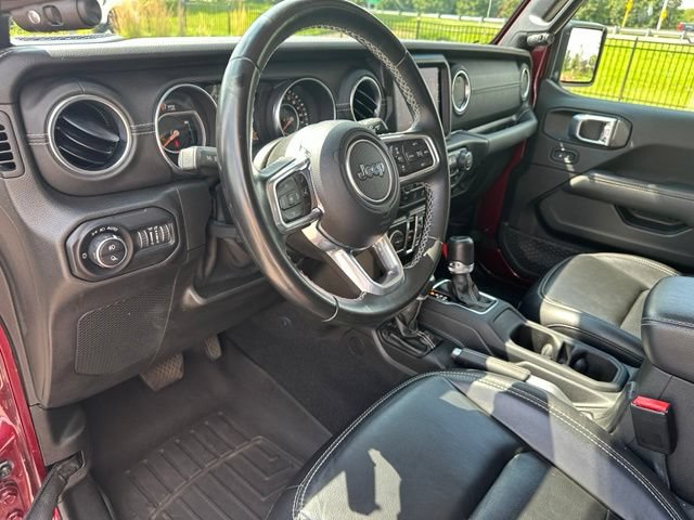 Used 2021 Jeep Gladiator Overland w/ Uconnect 4C Nav & Sound Group AWD/4WD image 18