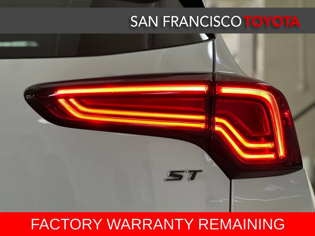 Used 2024 Buick Encore GX Sport Touring image 11