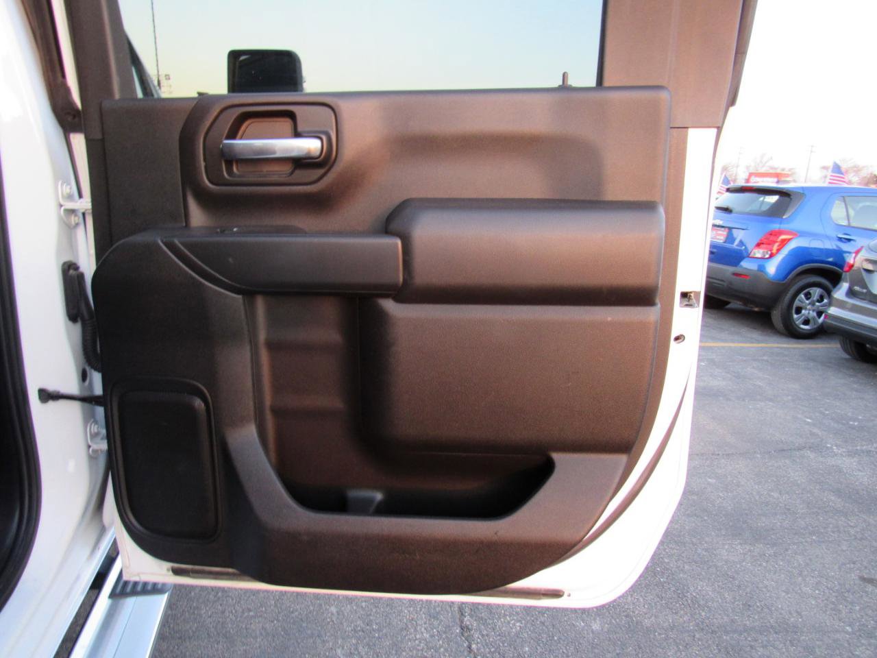 Used 2021 Chevrolet Silverado 2500 LT w/ Z71 Off-Road Package image 44