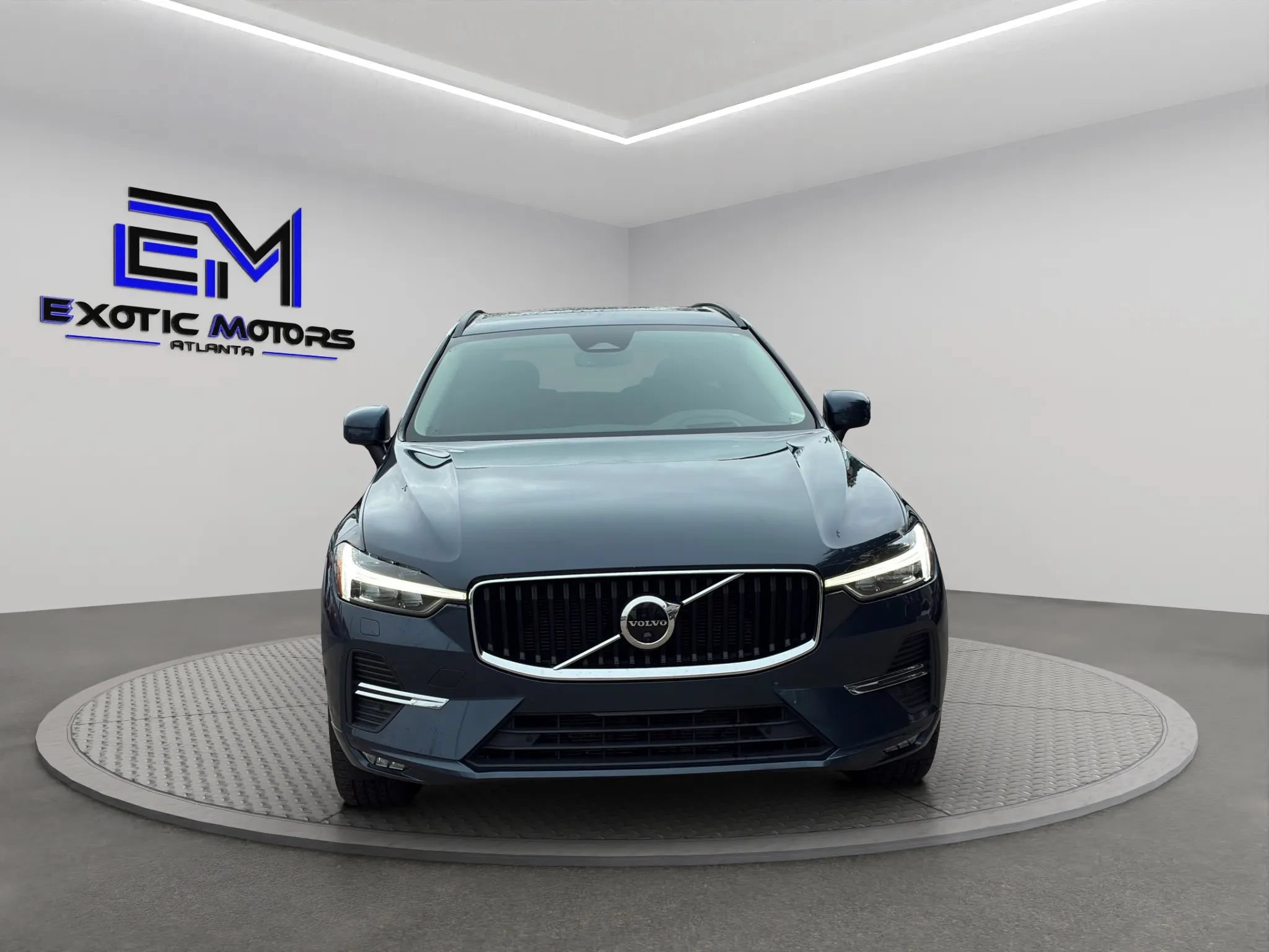 Used 2022 Volvo XC60 B5 Momentum AWD/4WD image 8