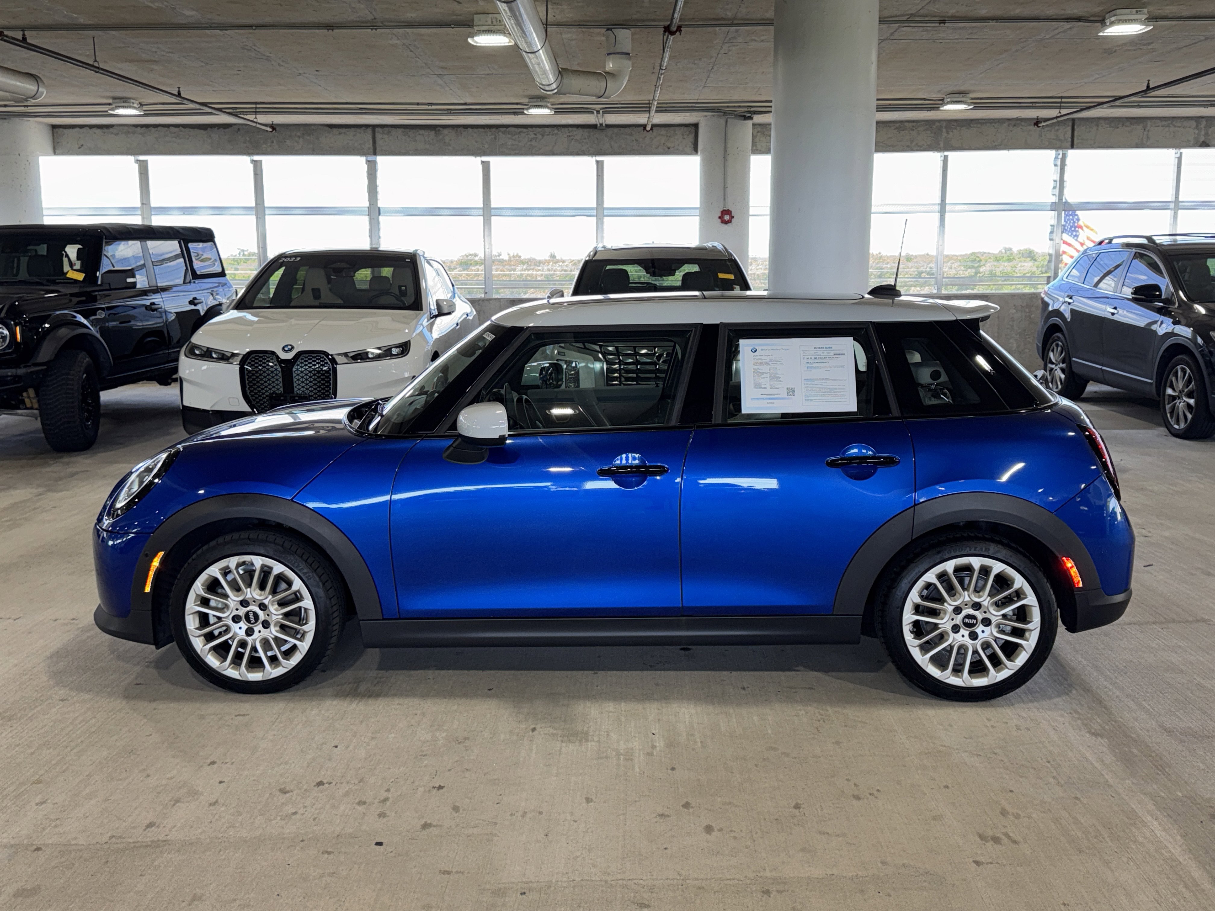 Used 2025 MINI Cooper S FWD image 5