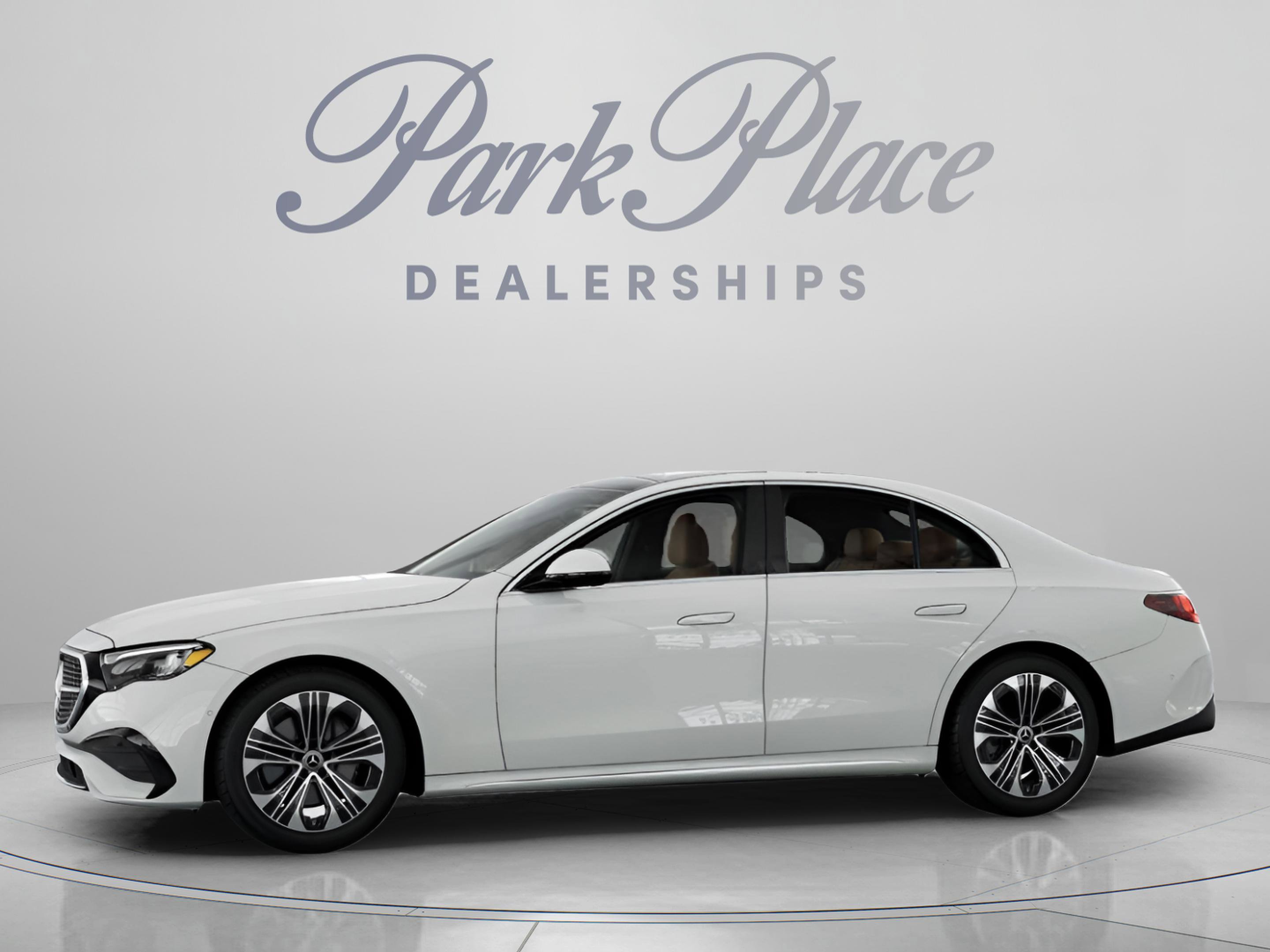 New 2026 Mercedes-Benz E 350 4MATIC Sedan image 4