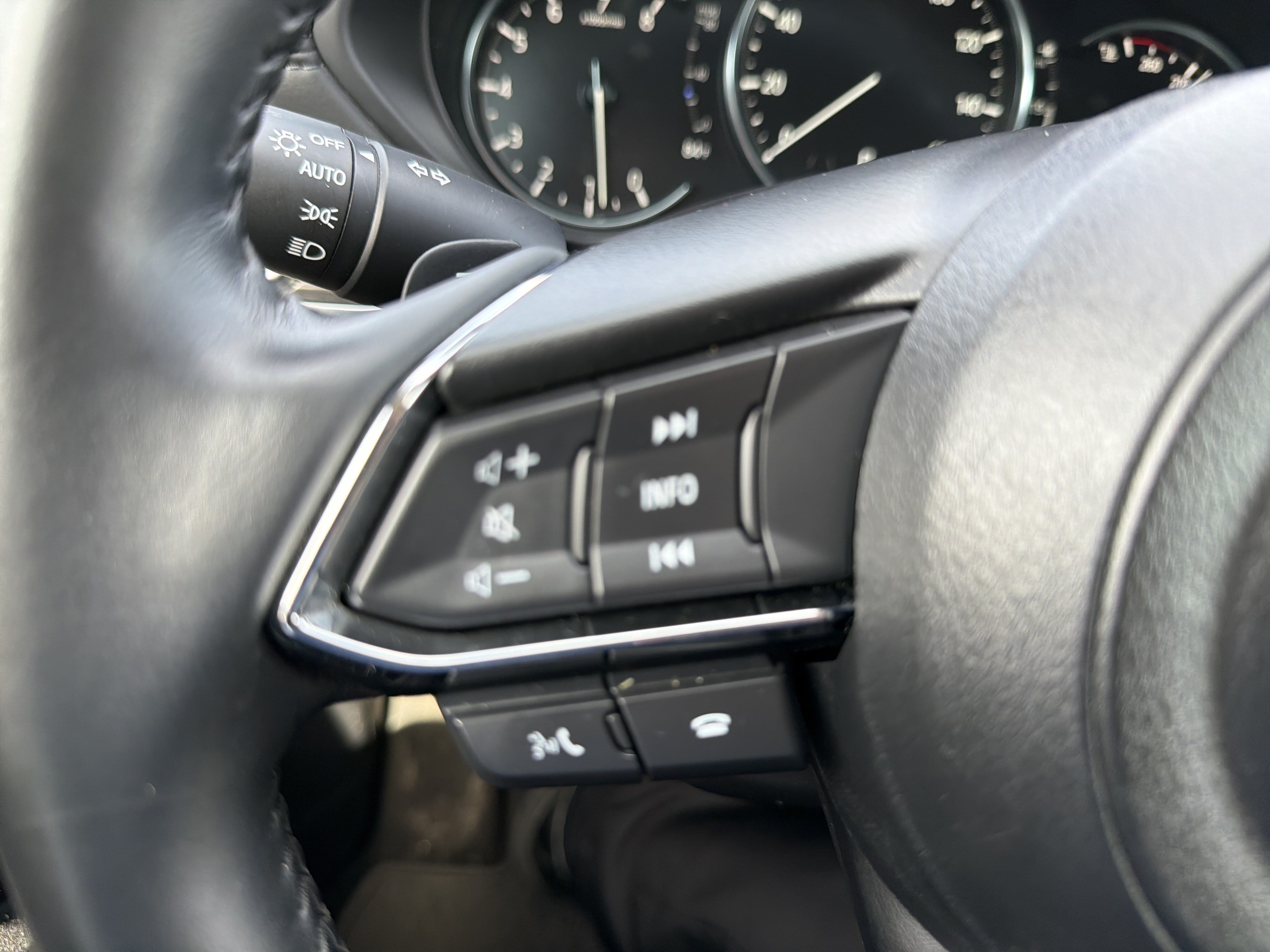 Used 2023 MAZDA CX-5 AWD 2.5 S w/ Premium Package image 29
