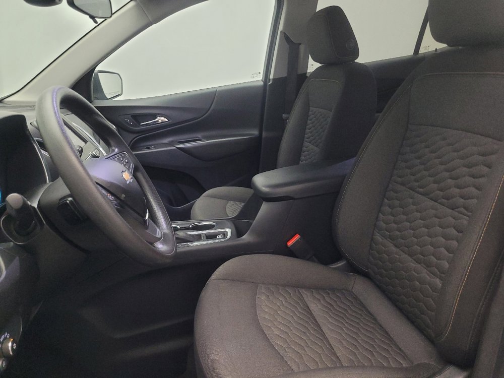 Used 2021 Chevrolet Equinox LT FWD image 17