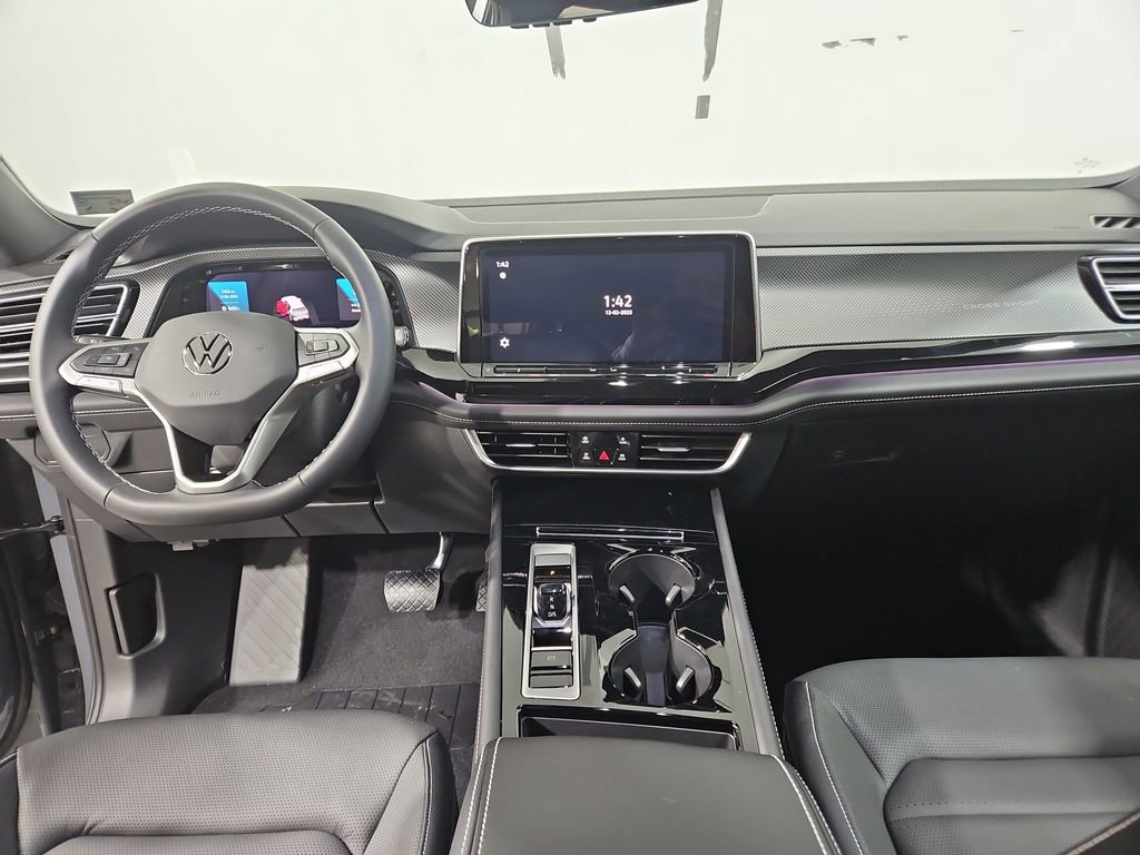 New 2026 Volkswagen Atlas Cross Sport SEL image 17