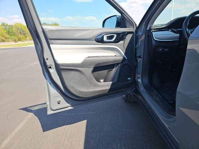 Used 2022 Jeep Compass Limited w/ Sun and Sound Group image 12