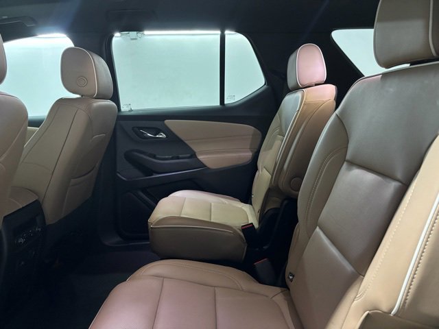 Used 2023 Chevrolet Traverse Premier image 23